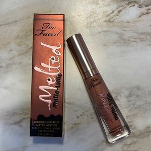 Too Faced Melted Matte-Tallic